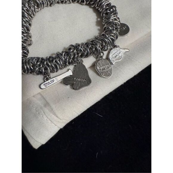 One size Red Sox MLB Charm Bracelet - Picture 4 of 5